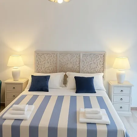 דירה Frangipani House Luxury Huge Center With Lift